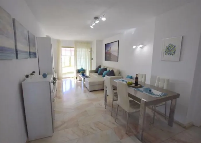 Apartment Con Vistas *