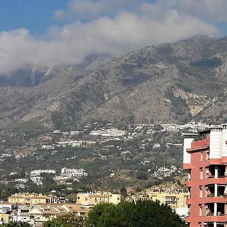 Con Vistas פואנגירולה